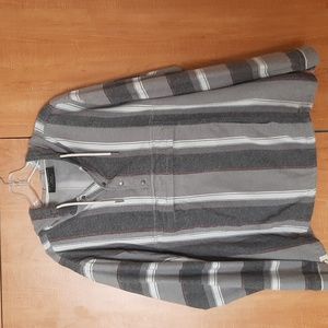 Striped Drug Rug/ Hooded Sweatshirt with Front Pocket Size Large by No Boundarie